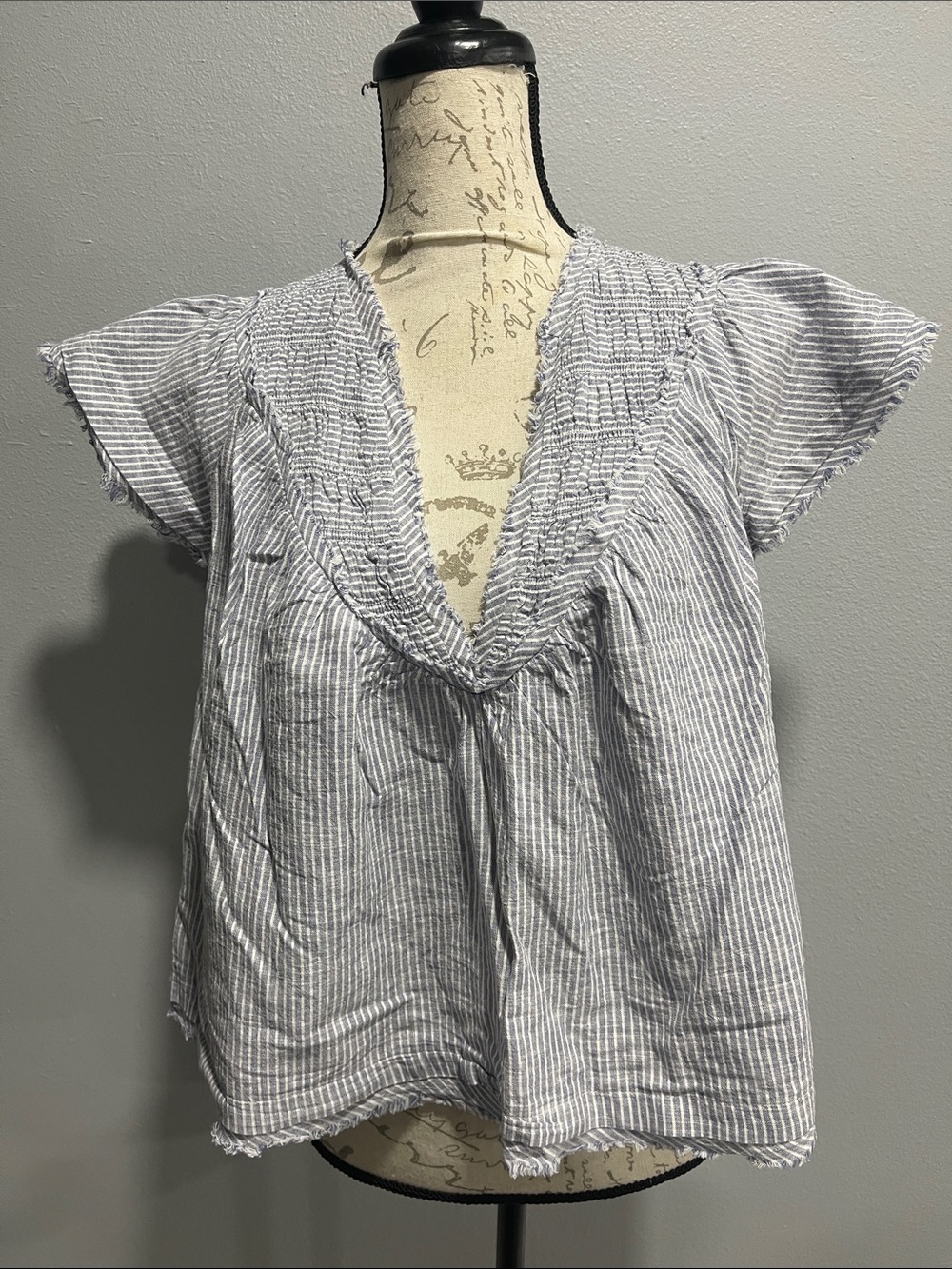 Anthropologie Striped V-Neck Ruffle Sleeve Women’s Top - Light Blue/White